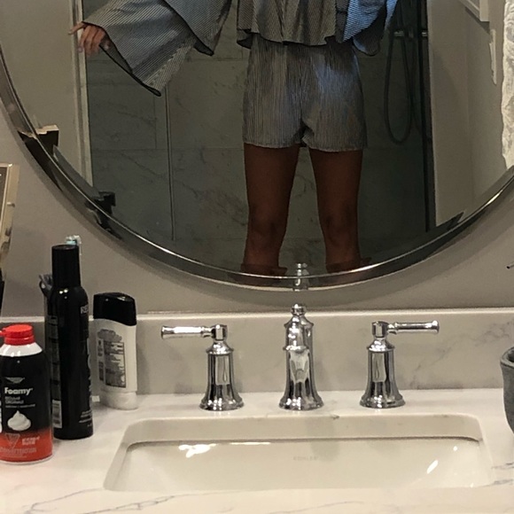 Romper - Picture 2 of 4